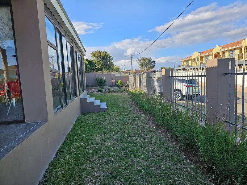 3 Bedroom Property for Sale in Da Nova Western Cape